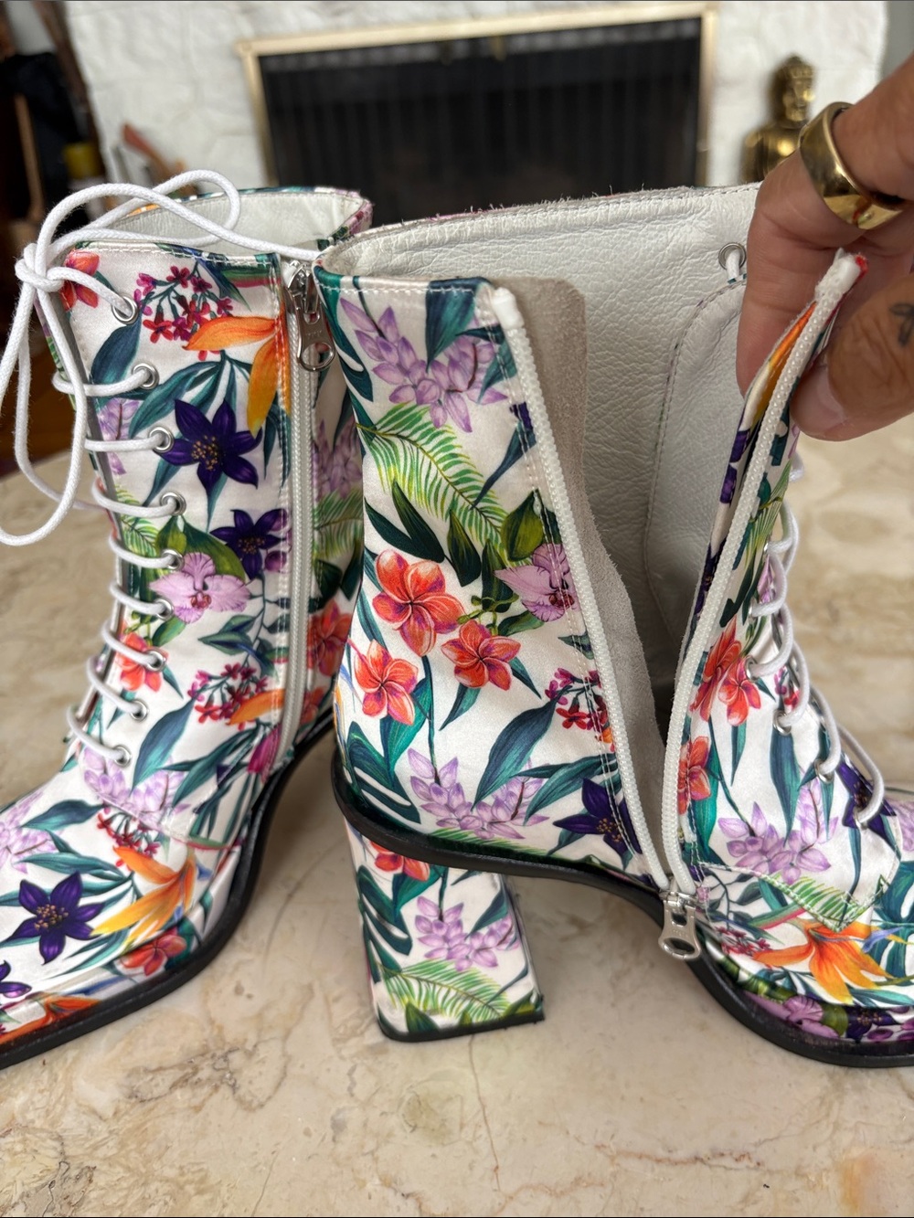 L’Intervalle Botanical Satin Platform Lace-Up Ankle Boots – Size 38 - Picture 9 of 14